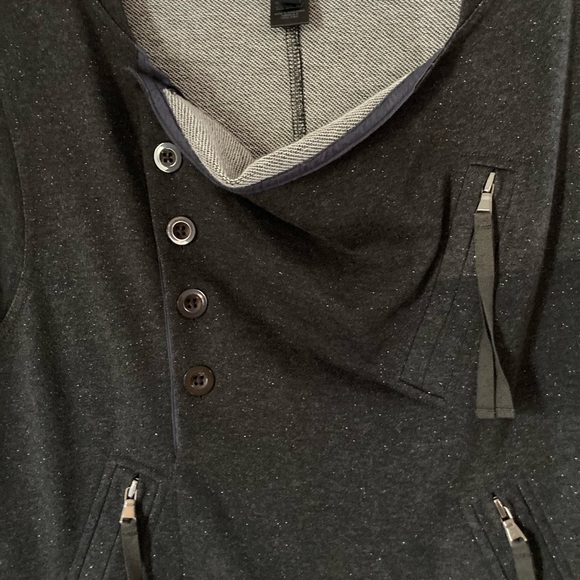 Marc By Marc Jacobs women’s gray shimmer 3/4 button down pull over vest NWOT - Picture 5 of 16